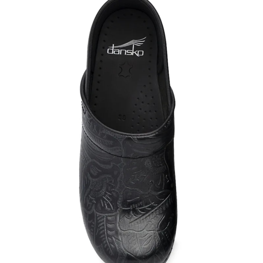 Dansko clogs size 38